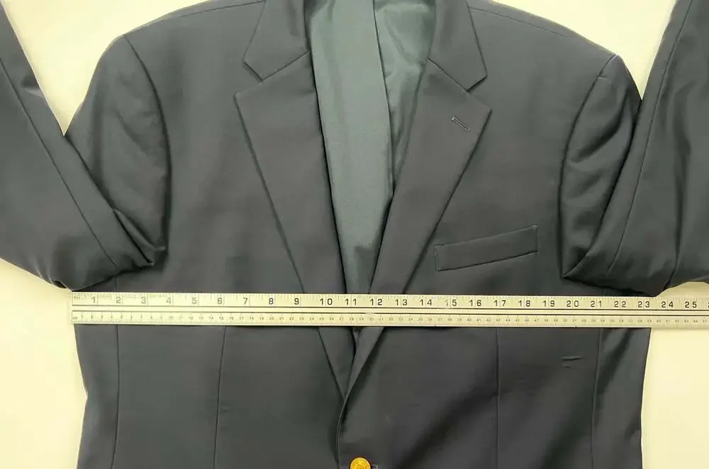 Ralph Lauren Navy Blue Wool Blazer with Gold Crest Buttons Estimated size 46L. S